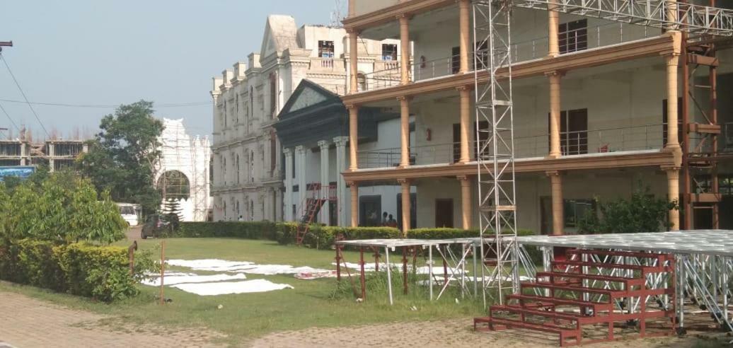 Hotel Aristro Club Kalkuta Zewnętrze zdjęcie